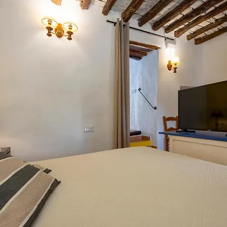 Cana Marina Family Friendly Villa Santa Eularia des Riu